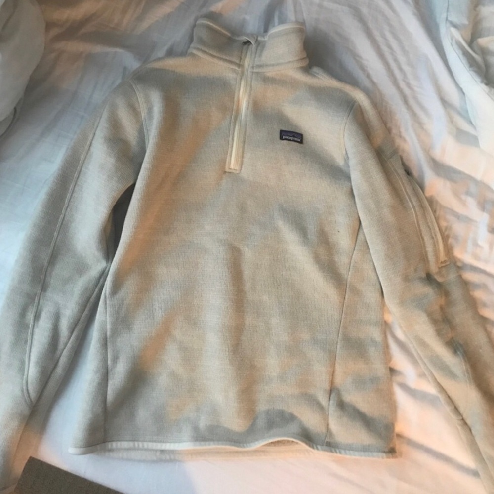 Patagonia Cream Quarter-Zip Fleece Pullover